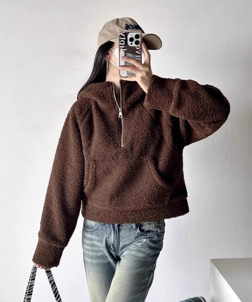 SallyLunn(サリーラン)の「ハーフジップボアフーディー(パーカー・レディース・ホワイト/ブラック/グレー・MEDIUM/LARGE)」の10枚目の写真