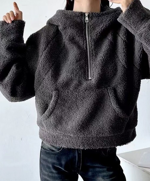 SallyLunn(サリーラン)の「ハーフジップボアフーディー(パーカー・レディース・ホワイト/ブラック/グレー・MEDIUM/LARGE)」の7枚目の写真