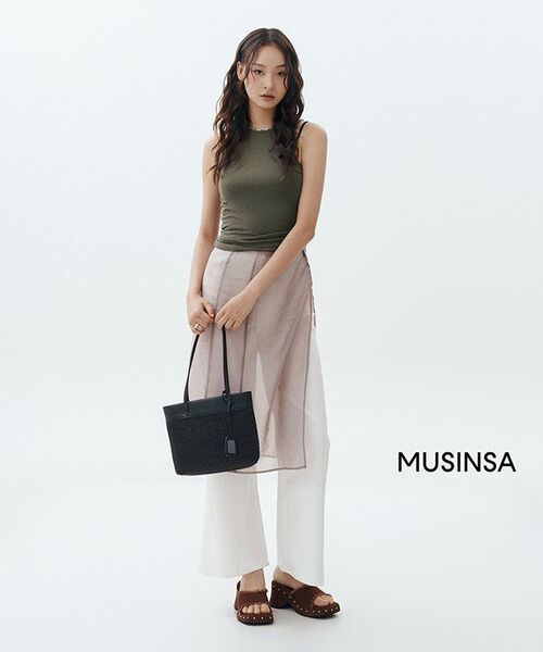 LADY VOLUME(レディーボリューム)の「ストレートフレアジーンズ (ホワイト)(デニムパンツ・レディース・その他・SMALL/MEDIUM/LARGE)」の17枚目の写真