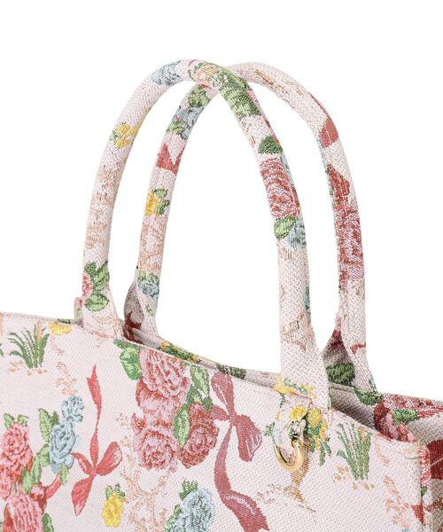 Maison de FLEUR（メゾンドフルール）の「フラワーガーデン柄ゴブランスクエアトートバッグ（ハンドバッグ・レディース・マルチ・FREE）」の6枚目の写真