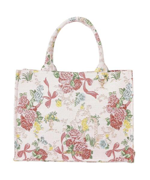 Maison de FLEUR（メゾンドフルール）の「フラワーガーデン柄ゴブランスクエアトートバッグ（ハンドバッグ・レディース・マルチ・FREE）」の2枚目の写真