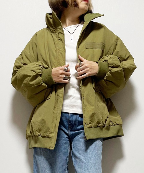 Fizz（フィズ）の「ハイネック襟裏フリース中綿ブルゾン（ブルゾン・レディース・アイボリー/ブラック/オリーブ/モカ・M）」の4枚目の写真