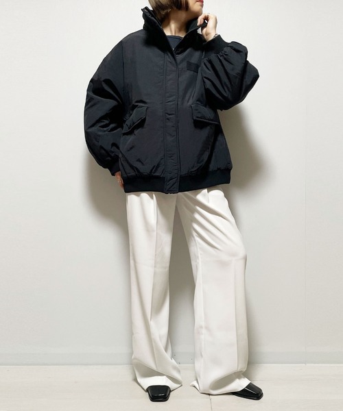 Fizz（フィズ）の「ハイネック襟裏フリース中綿ブルゾン（ブルゾン・レディース・アイボリー/ブラック/オリーブ/モカ・M）」の9枚目の写真