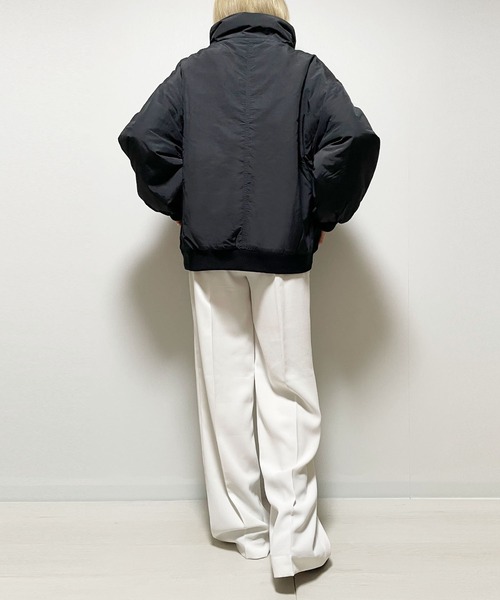 Fizz（フィズ）の「ハイネック襟裏フリース中綿ブルゾン（ブルゾン・レディース・アイボリー/ブラック/オリーブ/モカ・M）」の10枚目の写真