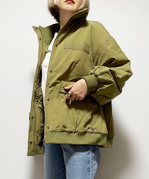 Fizz（フィズ）の「ハイネック襟裏フリース中綿ブルゾン（ブルゾン・レディース・アイボリー/ブラック/オリーブ/モカ・M）」の11枚目の写真