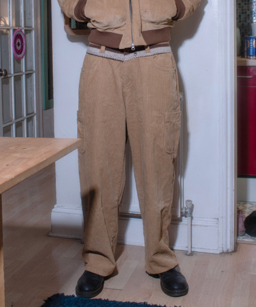 ERTR(イーアールティーアール)の「Frontier Corduroy Pants Beige(その他パンツ・レディース・その他・LARGE/MEDIUM/SMALL)」の1枚目の写真