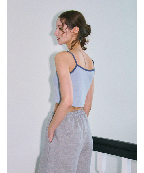 LILY HEIZE(リリーヘイズ)の「ドルフィンエンボスリーブレストップ_LIGHT BLUE(Tシャツ/カットソー・レディース・スカイブルー・FREE)」の4枚目の写真