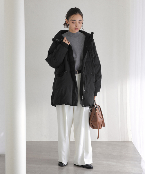 La TOTALITE（ラトータリテ）の「ストレッチミドルダウン（ダウンジャケット/コート・レディース・ブラック/ベージュ系その他・FREE）」の9枚目の写真