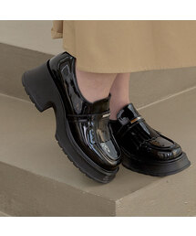 SHOEHI（シューハイ）の「Jenny Tassel Loafer(3Colors)_L2536（ローファー・レディース）」