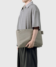 MATHEMATIK（マスマティック）の「Dedekind S016 Laptop Sleeve Warm Gray（PC・タブレットケース）」