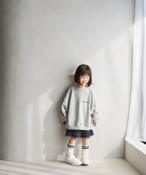 LOWRYS FARM(ローリーズファーム)の「サイドポケットデニムスカート 607548(デニムスカート・キッズ・ブルー/ワンウォッシュ/ブラック・110cm/120cm/130cm/140cm/150cm)」の4枚目の写真