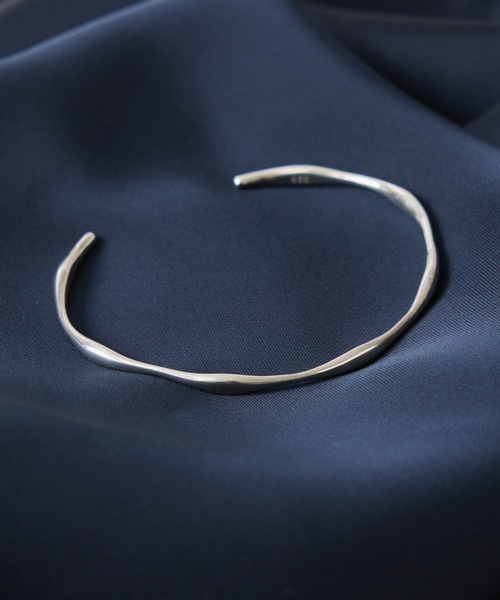 COLLAGE GALLARDAGALANTE（コラージュガリャルダガランテ）の「Sivelle./Silver925ラウンドバングル（バングル/リストバンド・レディース・シルバー・FREE）」の9枚目の写真