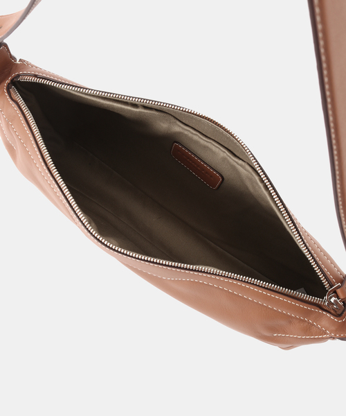 journal standard L'essage(ジャーナルスタンダードレサージュ)の「【BONASTRE/ボナストレ】 RIDER BAG S(ハンドバッグ・レディース・キャメル・FREE)」の7枚目の写真