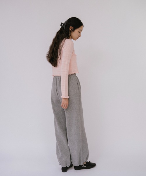 duei(デュイ)の「アイレットコンパクトカーディガン(カーディガン/ボレロ・レディース・アイボリー/ブラック/グレー/ピンク・FREE)」の18枚目の写真