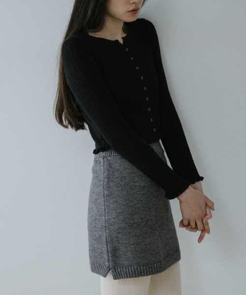 duei(デュイ)の「アイレットコンパクトカーディガン(カーディガン/ボレロ・レディース・アイボリー/ブラック/グレー/ピンク・FREE)」の5枚目の写真