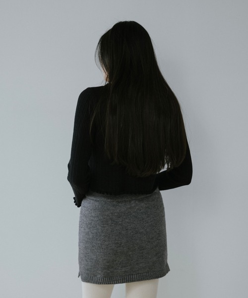 duei(デュイ)の「アイレットコンパクトカーディガン(カーディガン/ボレロ・レディース・アイボリー/ブラック/グレー/ピンク・FREE)」の7枚目の写真