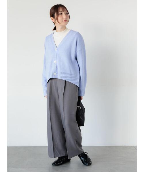 Te chichi TERRASSE（テチチテラス）の「袖口金釦ハイネックニット（ニット/セーター・レディース・オフホワイト/イエロー/ミント/チャコールグレー・F）」の13枚目の写真