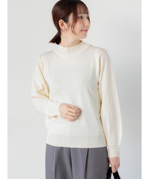 Te chichi TERRASSE（テチチテラス）の「袖口金釦ハイネックニット（ニット/セーター・レディース・オフホワイト/イエロー/ミント/チャコールグレー・F）」の15枚目の写真