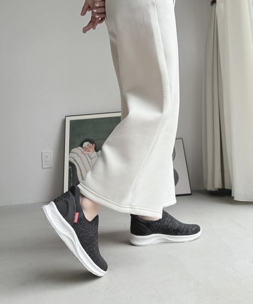 LUGG NAGG（ラグナグ）の「【手を使わずに履ける】BOBSONイージーインスリッポン【軽量】（スニーカー・レディース・グレー/ネイビー/ブラック・22.5cm/24.5cm/24.0cm/23.0cm/23.5cm）」の7枚目の写真