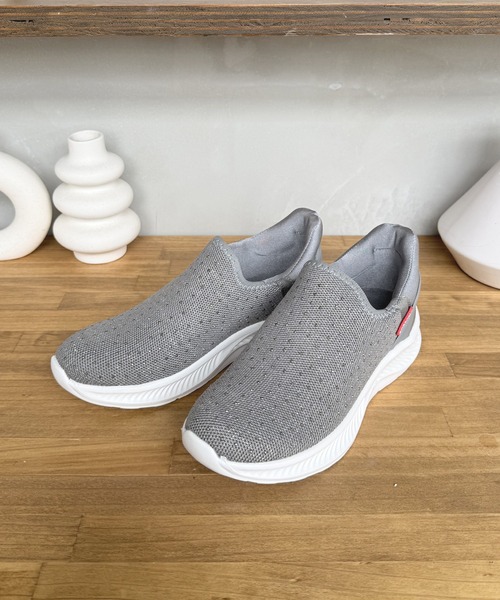 LUGG NAGG（ラグナグ）の「【手を使わずに履ける】BOBSONイージーインスリッポン【軽量】（スニーカー・レディース・グレー/ネイビー/ブラック・22.5cm/24.5cm/24.0cm/23.0cm/23.5cm）」の14枚目の写真
