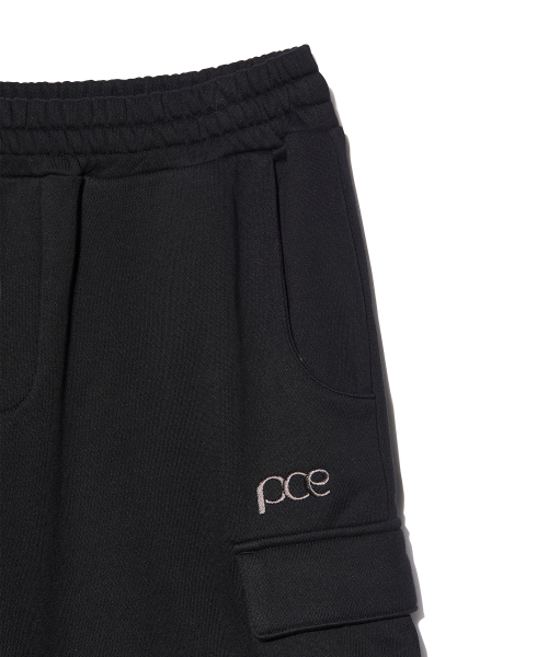PIECEMAKER(ピースメーカー)の「パラシュートカーブドスナップカーゴバミューダスウェットショーツ(ブラック)(その他パンツ・レディース・その他・M/L)」の7枚目の写真