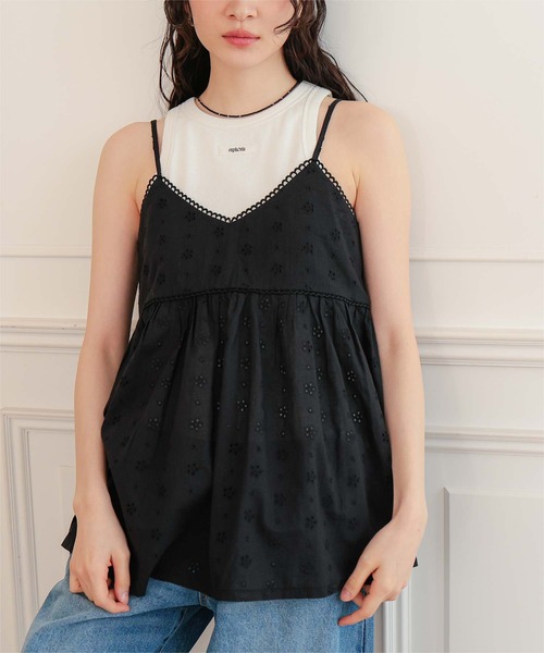 miette（ミエット）の「コットンレースフリルキャミソール（キャミソール・レディース・ブラック/ホワイト・L/M/S）」の2枚目の写真