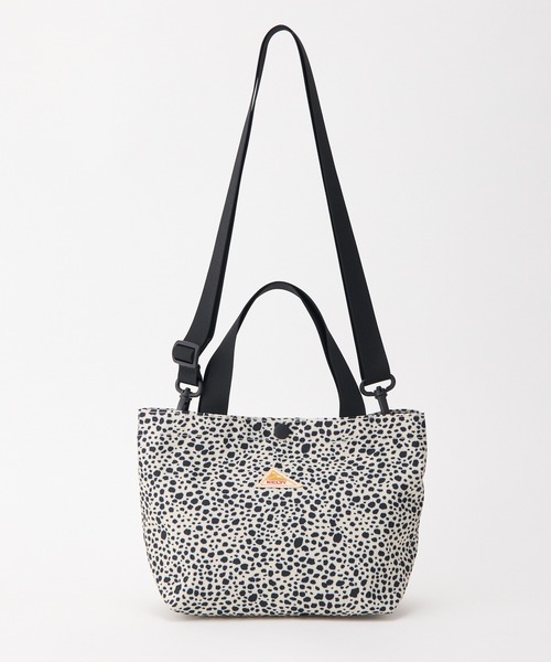 KELTY（ケルティ）の「KELTY ケルティ ES MINI SHOULDER TOTE ２WAY トート 軽量 ポリエステル（ショルダーバッグ・レディース・マスタード/ネイビー/ベージュ/ブラック系/アニマル/オリーブ/ブラウン系/ブラック/セージグリーン/レオパード/タン/スカイブルー/ホワイト系・ONE SIZE）」の2枚目の写真