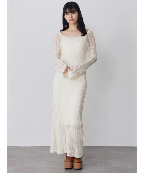 MURUA(ムルーア)の「バイカラークロシェニットワンピース(ワンピース・レディース・ホワイト/ブラック/ブルー・FREE)」の7枚目の写真