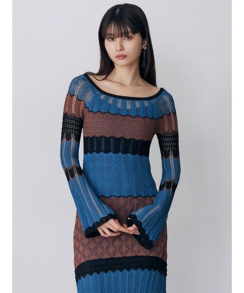 MURUA(ムルーア)の「バイカラークロシェニットワンピース(ワンピース・レディース・ホワイト/ブラック/ブルー・FREE)」の12枚目の写真