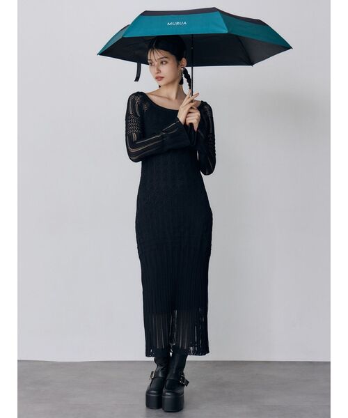 MURUA(ムルーア)の「バイカラークロシェニットワンピース(ワンピース・レディース・ホワイト/ブラック/ブルー・FREE)」の22枚目の写真