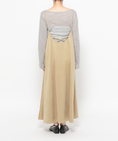 mysty woman（ミスティウーマン）の「フェイクスエードジャンスカ 658148（ワンピース・レディース・ブラック/キャメル/ベージュ・FREE）」の6枚目の写真