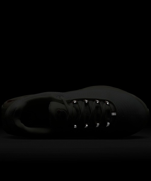 NIKE(ナイキ)の「NIKE WMNS AIR MAX DN TECH IH0284-100(スニーカー・レディース・ホワイト・23.5cm/25cm/24.5cm/24cm)」の10枚目の写真