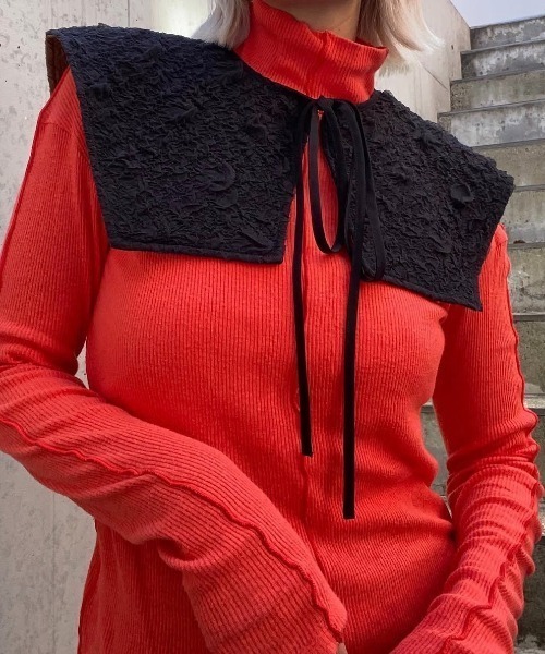 VIBGYOR(ヴィブジョー)の「【ENCLOSURE】Reversible 2way collar(付け襟・レディース・ブラック系その他/グリーン系その他/ホワイト系その他・FREE)」の2枚目の写真