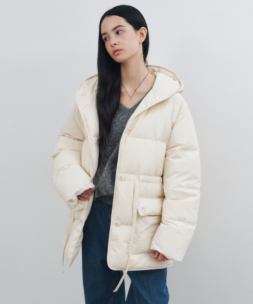 MONGDOL(モンドル)の「ダックダウンストリングベルトハーフパディングクリームMDJP025CREAM(ダウンジャケット/コート・レディース・その他・F)」の7枚目の写真