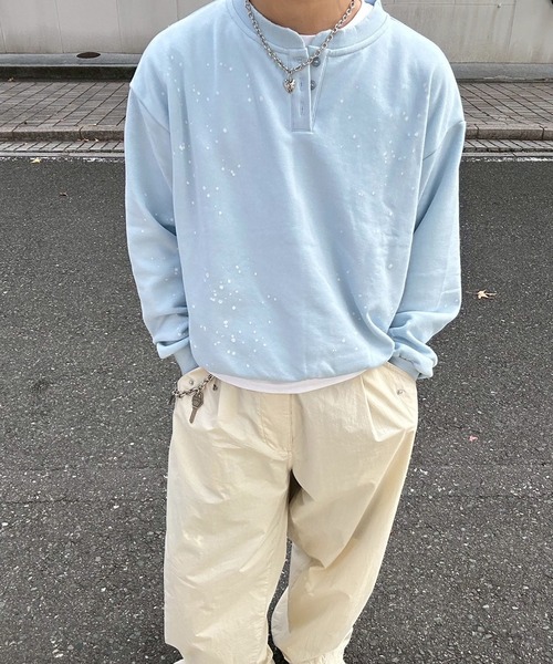UNDERSTATEMENTs(アンダーステイトメント)の「【ユニセックス】3/5新色追加!バックロゴヴィンテージペイントスウェット(スウェット・メンズ・オレンジ/ネイビー/ターコイズブルー/グレー/レッド/ブラウン/ライトブルー/カーキ/ライトグリーン・LARGE/MEDIUM)」の15枚目の写真