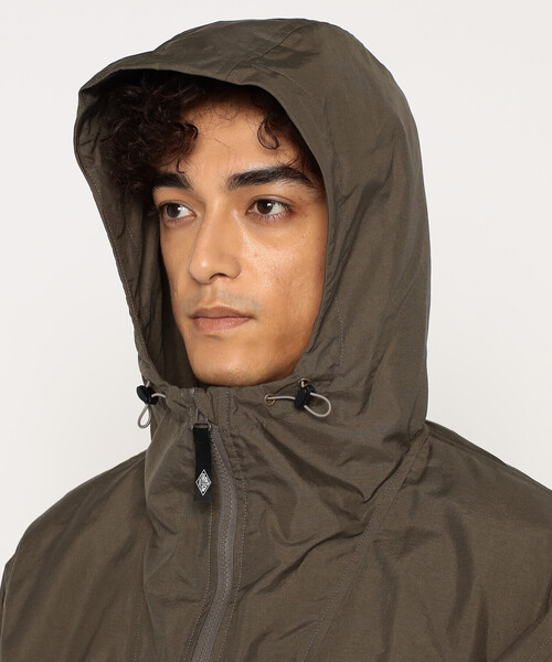 DANTON（ダントン）の「Men's Stunner Nylon Hooded Jacket（ブルゾン・メンズ・グレイッシュベージュ/ブラック/オリーブ/ピンク系その他/グレー系その他・S/M/L/XL）」の12枚目の写真