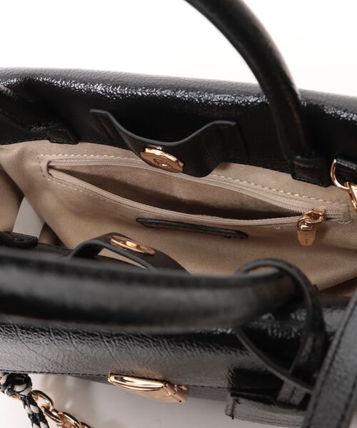 CHARLES & KEITH(チャールズ & キース)の「Acelynn エイスリン ロープチェーン トートバッグ(トートバッグ・レディース・ダークブラウン系3/ブラック・S)」の13枚目の写真