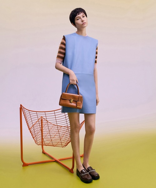 CHARLES & KEITH(チャールズ & キース)の「Acelynn エイスリン ロープチェーン トートバッグ(トートバッグ・レディース・ダークブラウン系3/ブラック・S)」の15枚目の写真