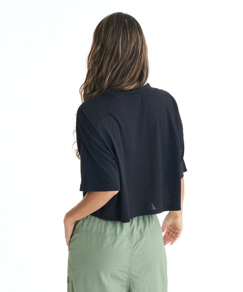 ROXY（ロキシー）の「ROXY ウィメンズ FITNESS FEEL THE SPARK WIDE Tシャツ 【2026年春夏モデル】/ロキシー速乾ショート丈半袖Tシャツ（Tシャツ/カットソー・レディース・ブラック/オレンジ/ホワイト・MEDIUM/LARGE）」の6枚目の写真