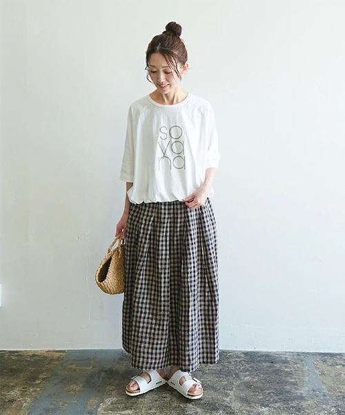 SOLAMONAT(ソラモナ)の「パフ天竺 裾ヒモ5分袖プルオーバープリント(SOYANA)(Tシャツ/カットソー・レディース・ブラック/ホワイト×グレー/杢グレー/ホワイト×ブラック・FREE)」の13枚目の写真
