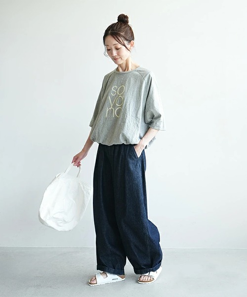 SOLAMONAT(ソラモナ)の「パフ天竺 裾ヒモ5分袖プルオーバープリント(SOYANA)(Tシャツ/カットソー・レディース・ブラック/ホワイト×グレー/杢グレー/ホワイト×ブラック・FREE)」の15枚目の写真