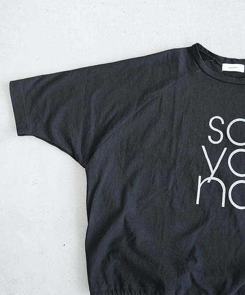 SOLAMONAT(ソラモナ)の「パフ天竺 裾ヒモ5分袖プルオーバープリント(SOYANA)(Tシャツ/カットソー・レディース・ブラック/ホワイト×グレー/杢グレー/ホワイト×ブラック・FREE)」の7枚目の写真