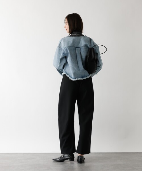 abahouse mavie(アバハウスマヴィ)の「【EDWIN】ロールアップデニムジャケット/春服/Gジャン/ノーカラー/ショート丈(デニムジャケット・レディース・ブラック/ライトブルー・フリー)」の15枚目の写真