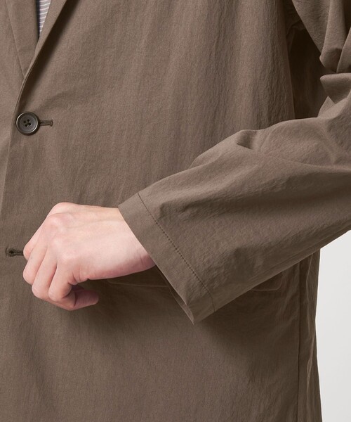 green label relaxing(グリーンレーベルリラクシング)の「WONDER CLOTH カジュアル ジャケット -ストレッチ・接触冷感・吸水速乾-(テーラードジャケット・メンズ・モカ/ダークグレー/ブラック・L/M/S/XL)」の7枚目の写真
