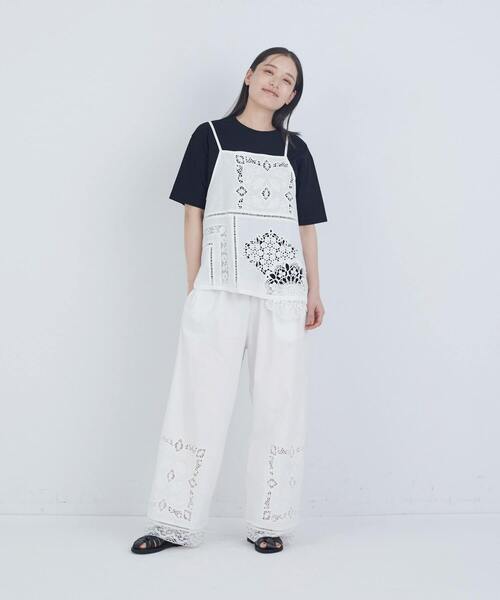 ADIEU TRISTESSE（アデュートリステス）の「ポプリン刺繍パンツ（その他パンツ・レディース・オフホワイト/ブラック・38）」の12枚目の写真