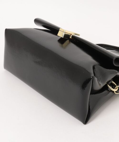 IO(イオ)(イオ)の「HERB/Metal One Shoulder Bag/メタルワンショルダーバッグ(ショルダーバッグ・レディース・ブラウン/ブラック・FREE)」の4枚目の写真