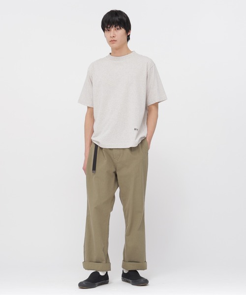 MHL.（エムエイチエル）の「UPCYCLED COTTON JERSEY（Tシャツ/カットソー・メンズ・グレー/ブルー・LARGE/MEDIUM）」の3枚目の写真