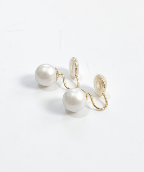 yu-ka(ユーカ)の「YU-KA:一粒パール イヤリング Pearl earring(イヤリング・レディース・ゴールド・FREE)」の3枚目の写真