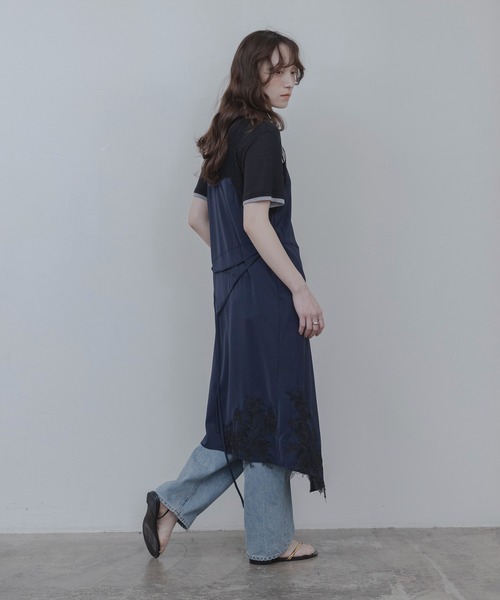 Eimee Law(エイミーロウ)の「レースエンブロランジェリーワンピース(ワンピース・レディース・ネイビー/オフホワイト/ブラック・FREE)」の17枚目の写真