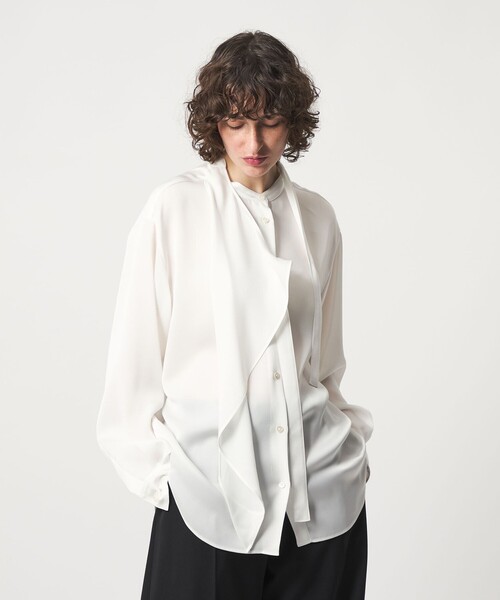 6（ロク）の「＜6(ROKU)＞スカーフ シャツ（シャツ/ブラウス・レディース・ホワイト・FREE）」の3枚目の写真